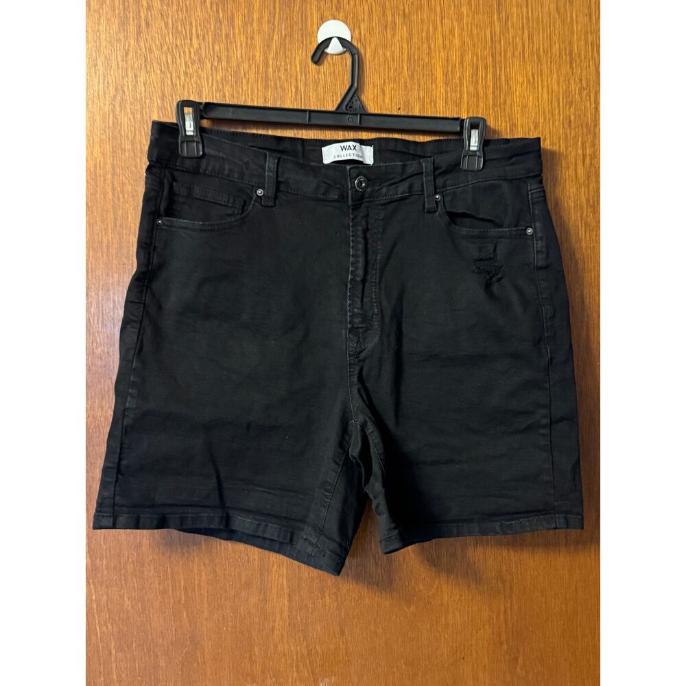WAX Women’s Black Stretch Denim Shorts Plus Size 3X Distressed Mid Rise